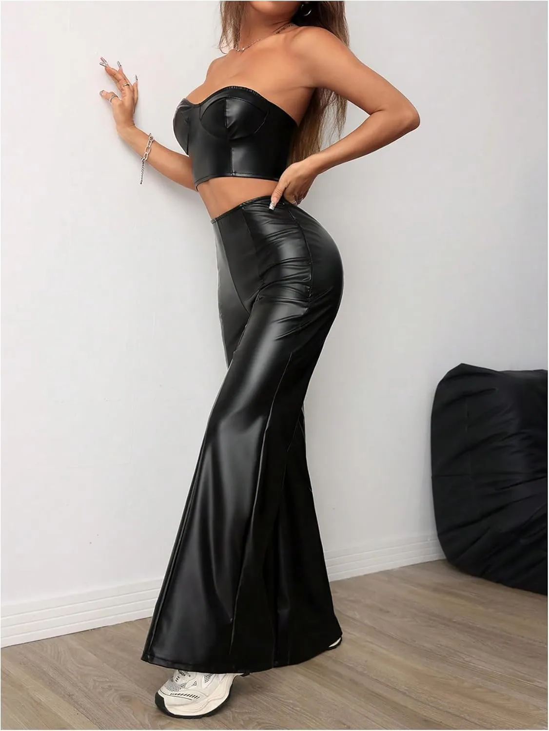 MakeMeChic Women's Faux Leather Pants Wide Leg Straight Baggy Trousers with Pockets